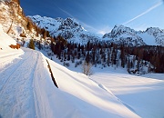 85 vista verso vallone e Monte dei Frati, Torretta e Corni di Sardegnana